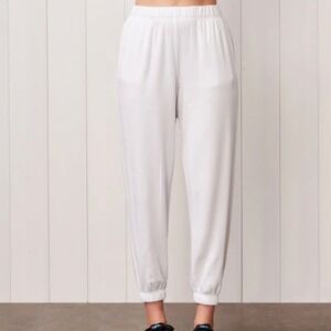 Stateside Women's Soft Fleece Cotton Blend White Joggers NWT - Size M